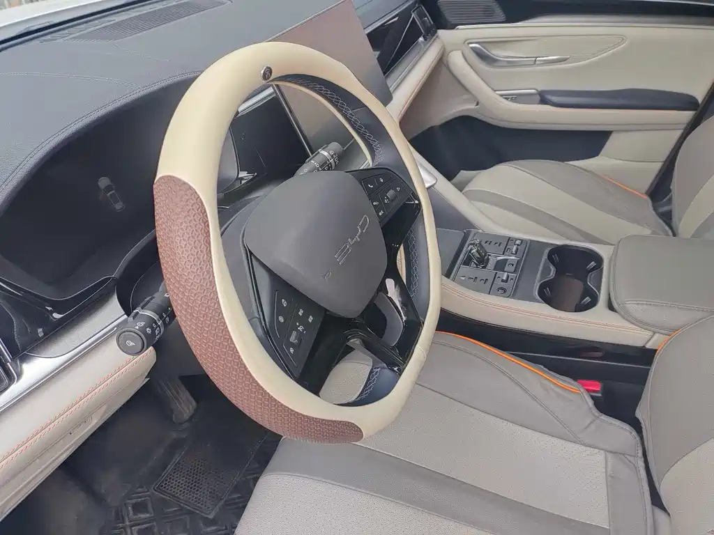 Song PLUS NEV Champion DM-i 150 KM Flagship PLUS