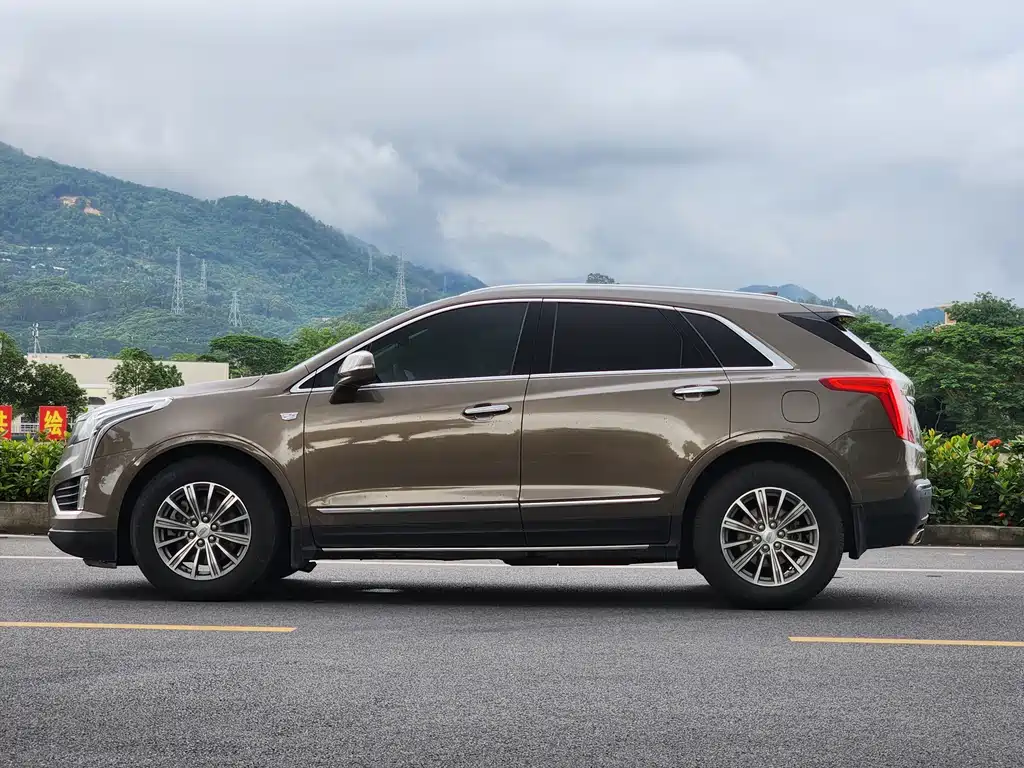 Cadillac XT5 28 T 4 WD Tech