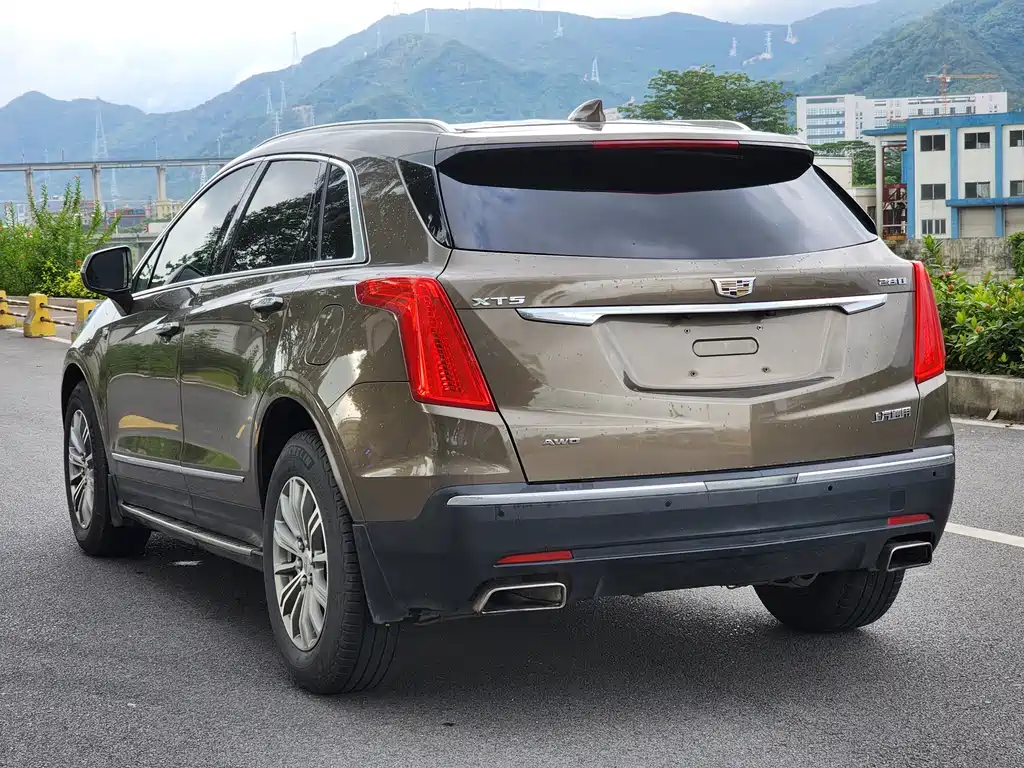 Cadillac XT5 28 T 4 WD Tech