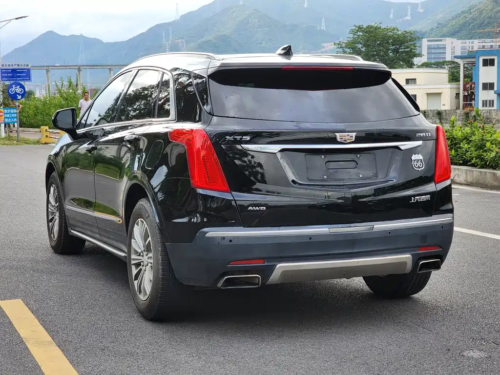 Cadillac XT5 28 T 4 WD Luxury
