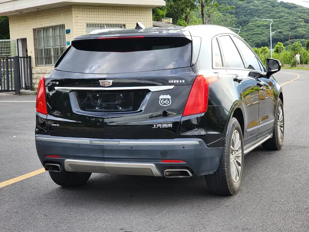 Cadillac XT5 28 T 4 WD Luxury