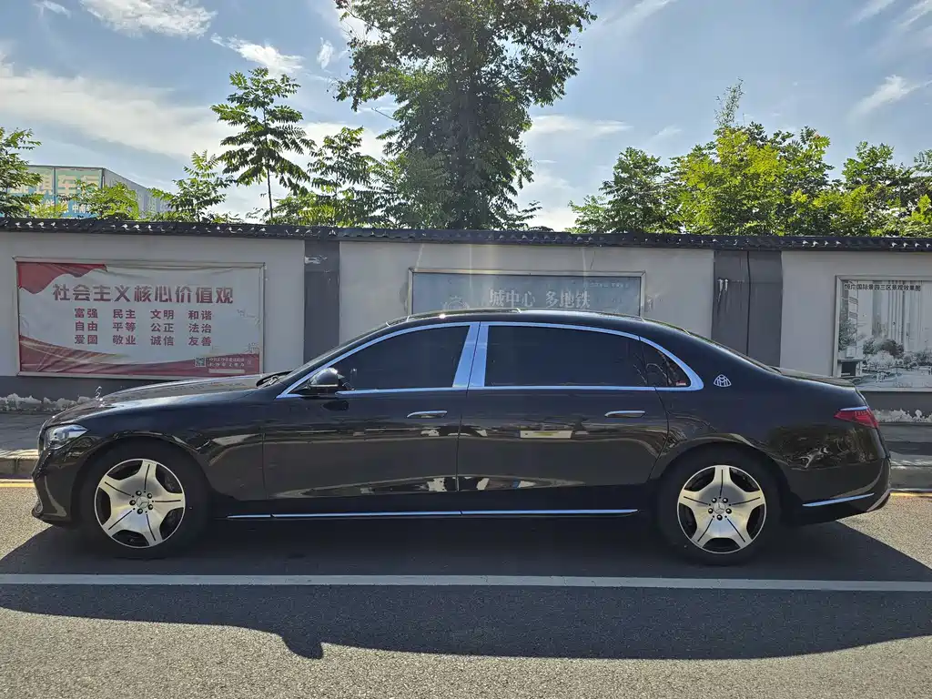 Maybach S-Class S 480 4 MATIC