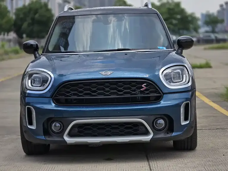 MINI COUNTRYMAN 1.5 T COOPER ALL4 Connoisseur