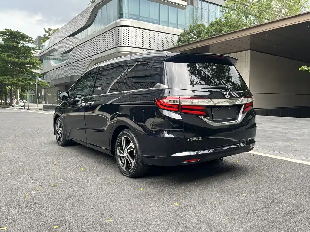 Odyssey 2.4 L Smart Enjoyment