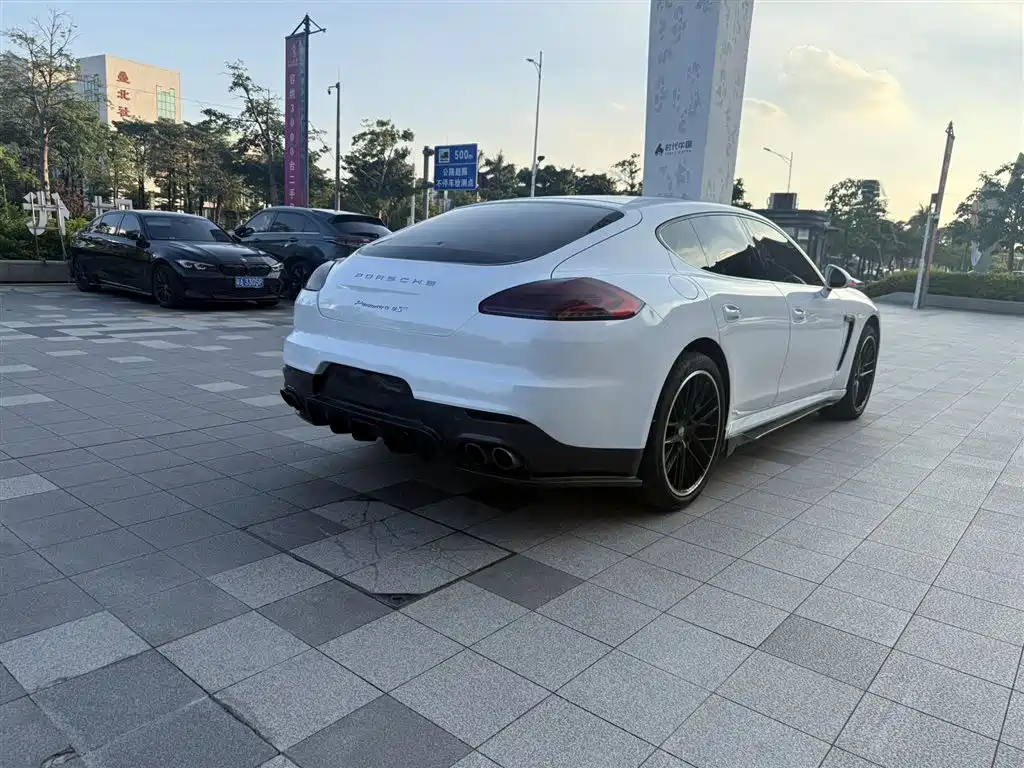 Panamera Panamera 4 3.0 T