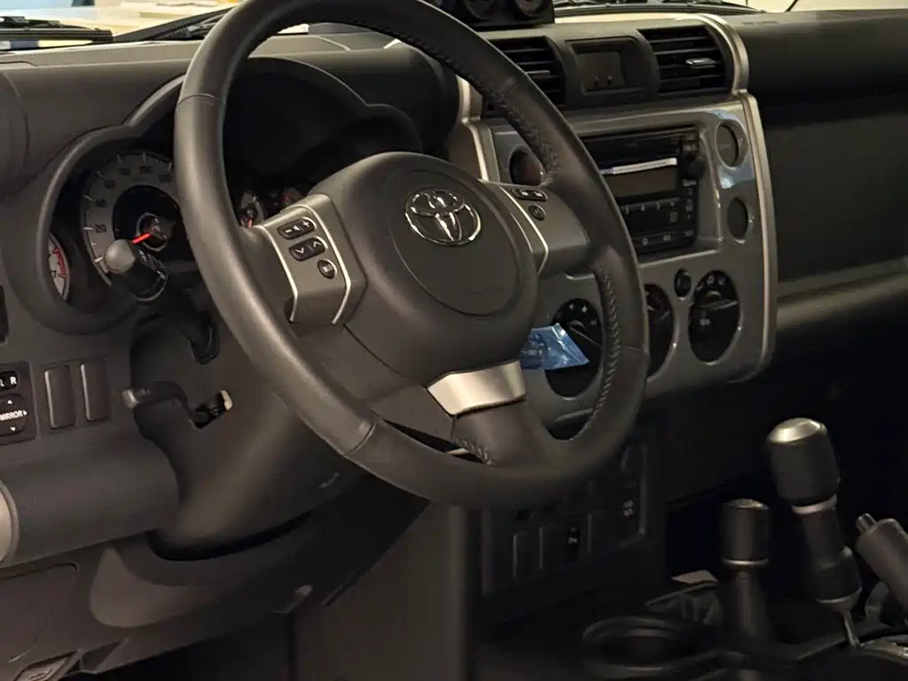 FJ Cruiser 4.0 L Middle East