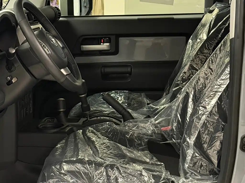 FJ Cruiser 4.0 L Middle East