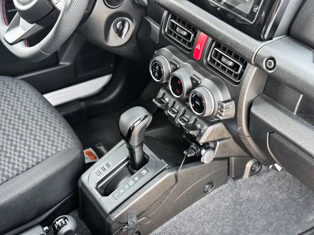 Jimny (Import) 吉姆尼(进口) 2026款 1.5 L GLX