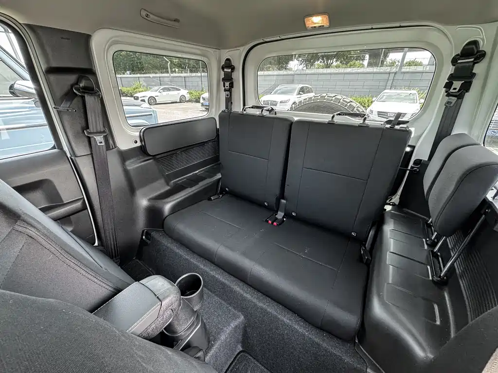 Jimny (Import) 吉姆尼(进口) 2026款 1.5 L GLX