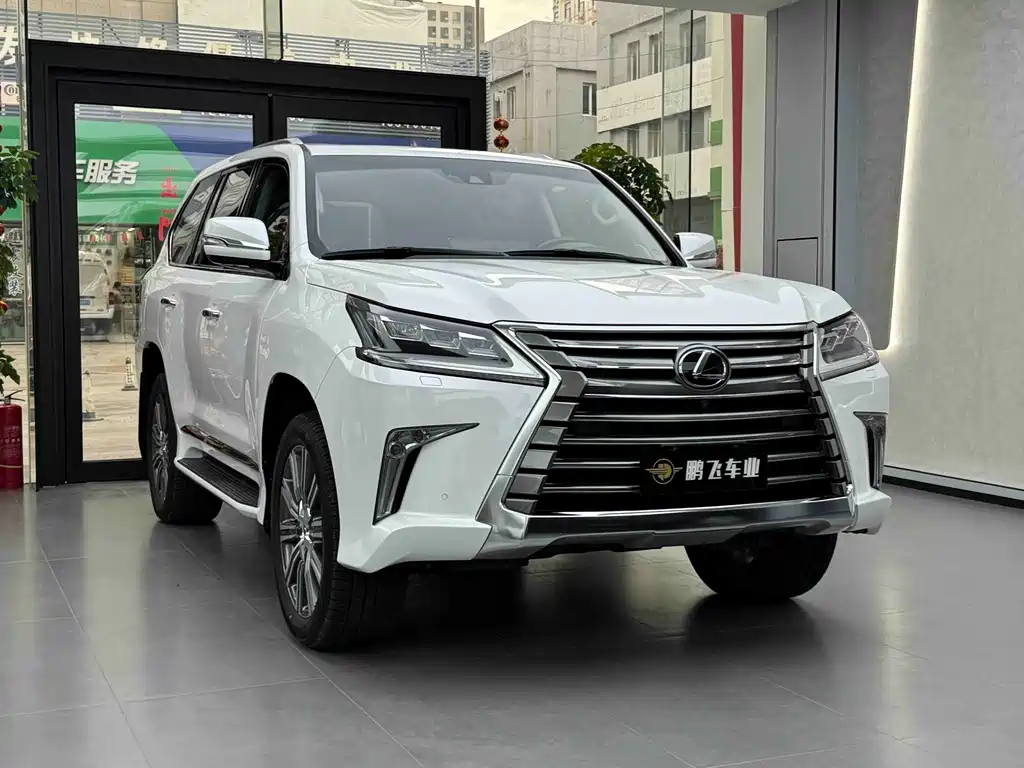 Lexus LX 雷克萨斯LX 2017款 570 中东版