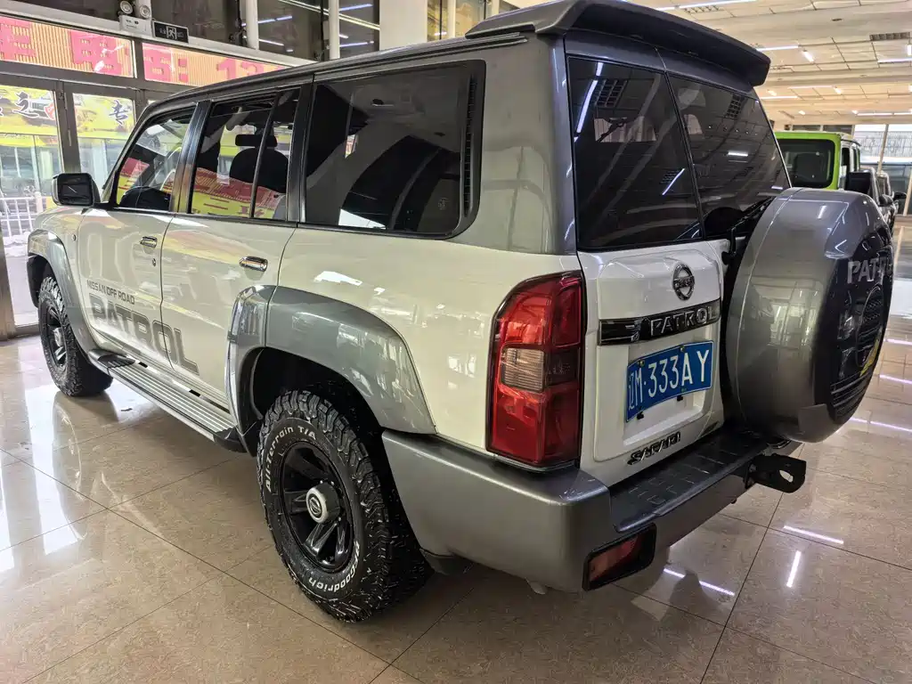Patrol 途乐 2019款 4.8 L 中东版