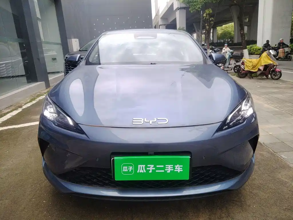 Seal 05 DM-i DM-i Smart Drive 120 KM Flagship