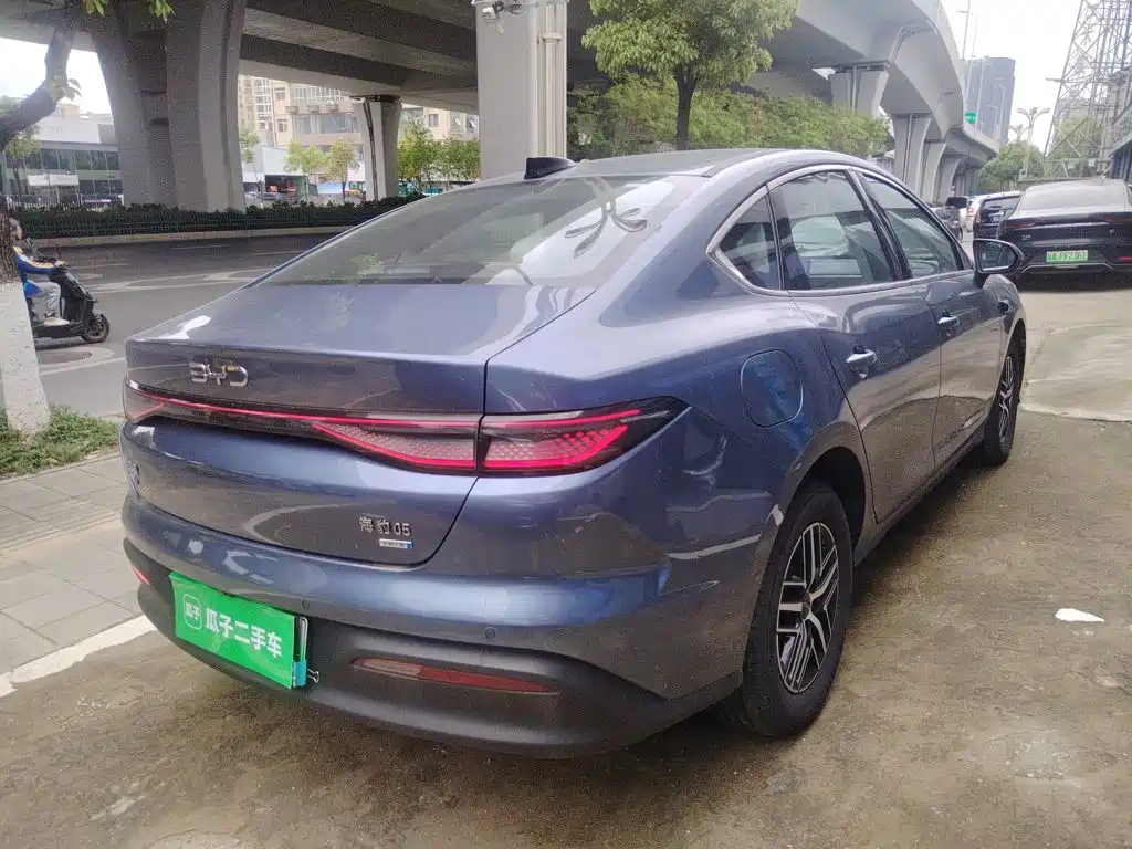 Seal 05 DM-i DM-i Smart Drive 120 KM Flagship