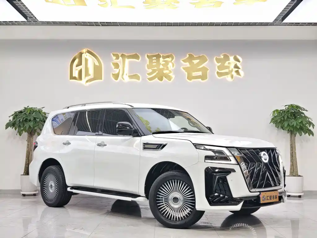 Patrol 4.0 L Middle East