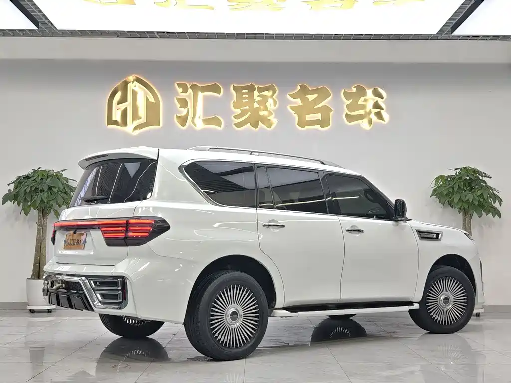 Patrol 4.0 L Middle East