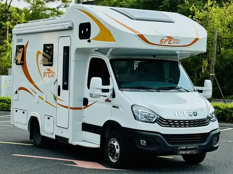 IVECO Daily 依维柯欧胜赛沸尔C600房车 2024款 3.0 T 柴油版