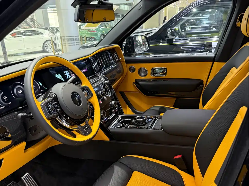 Cullinan Black Badge
