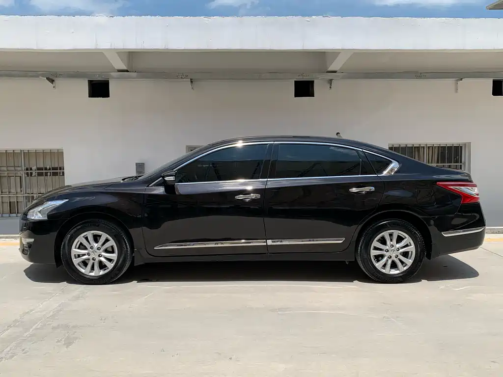 Teana 天籁 2014款 公爵 2.0 L VIP豪华特别版