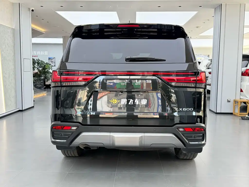 Lexus LX 600 US Spec