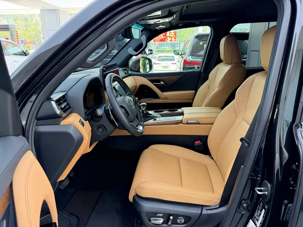 Lexus LX 600 US Spec