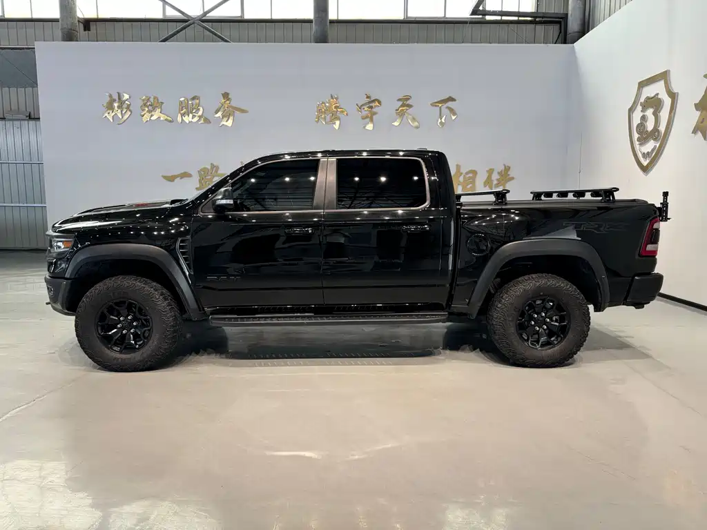 RAM Trucks RAM Trucks霸王龙 2022款 6.2 L 自动