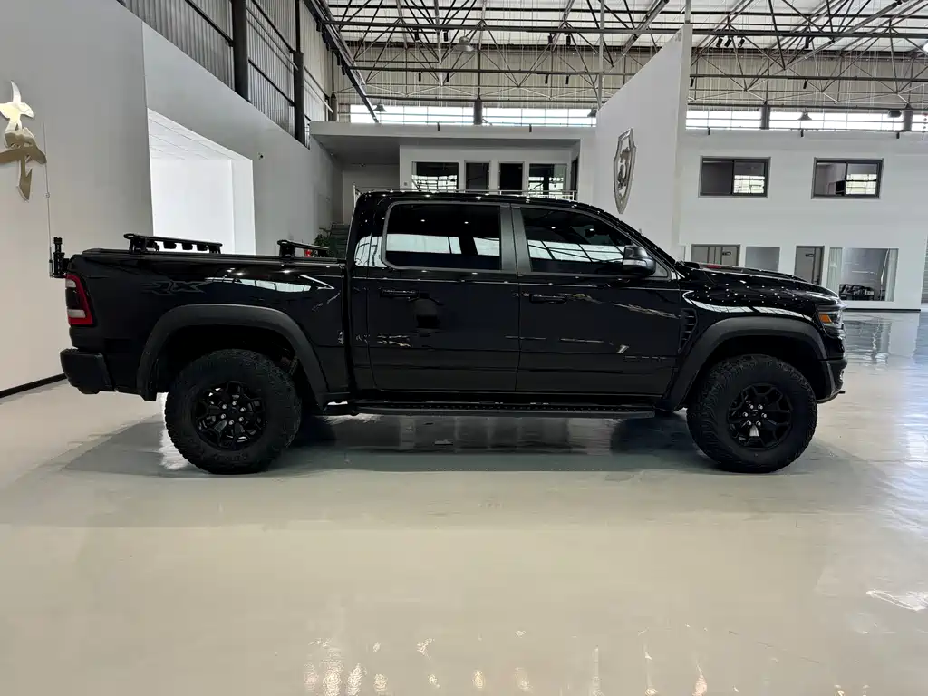 RAM Trucks RAM Trucks霸王龙 2022款 6.2 L 自动