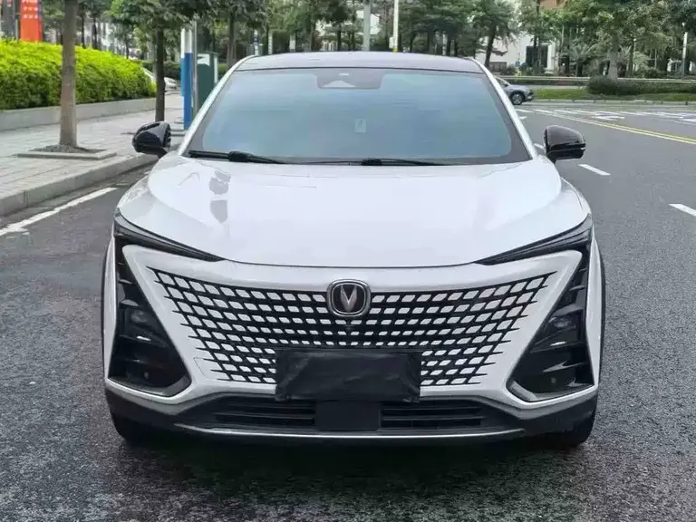 Changan UNI-T 1.5 T Luxury