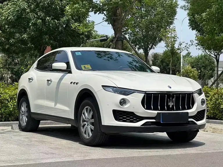 Maserati Levante 3.0 T Standard