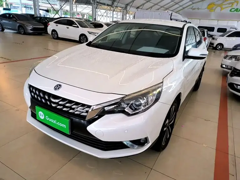 Venucia T90 启辰T90 2018款 2.0 L CVT智联风尚版 国V