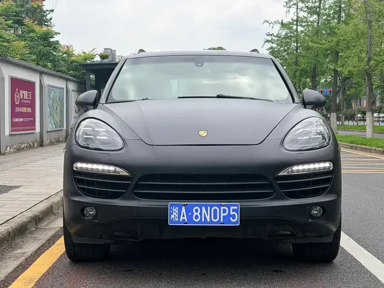 Porsche Cayenne Cayenne 3.0 T US Spec