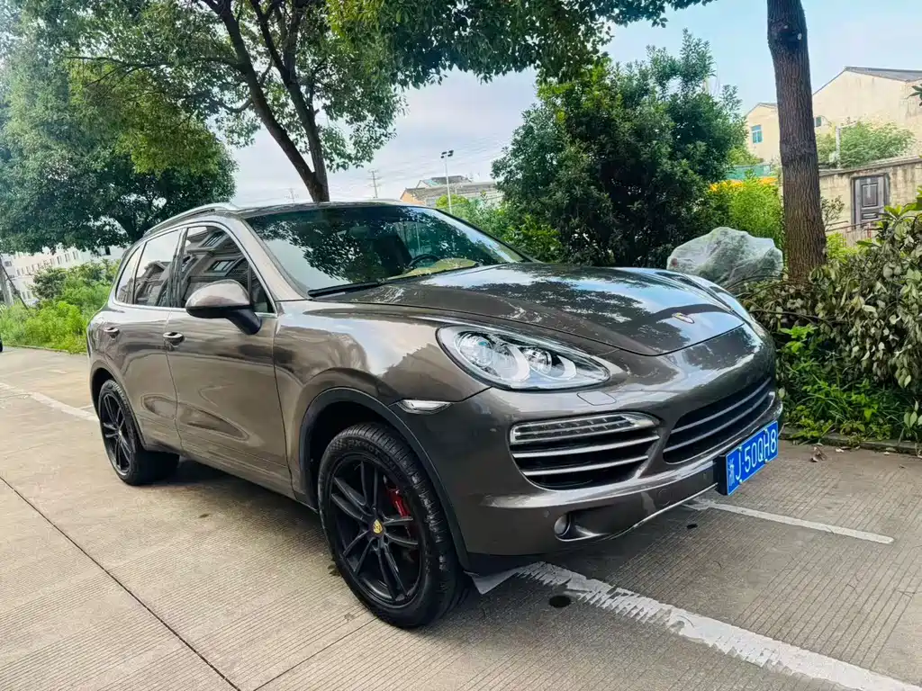 Cayenne Cayenne 3.0 T US Spec