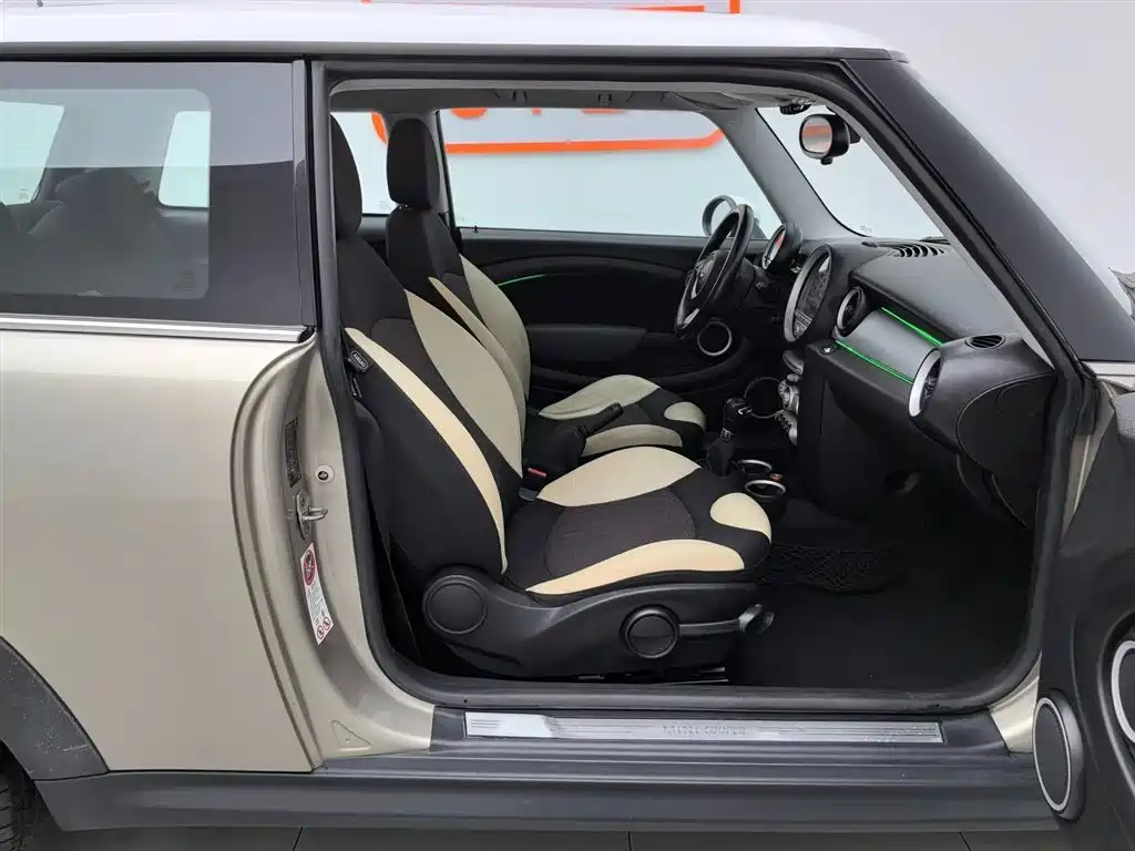 MINI MINI 2010款 1.6 L 自动