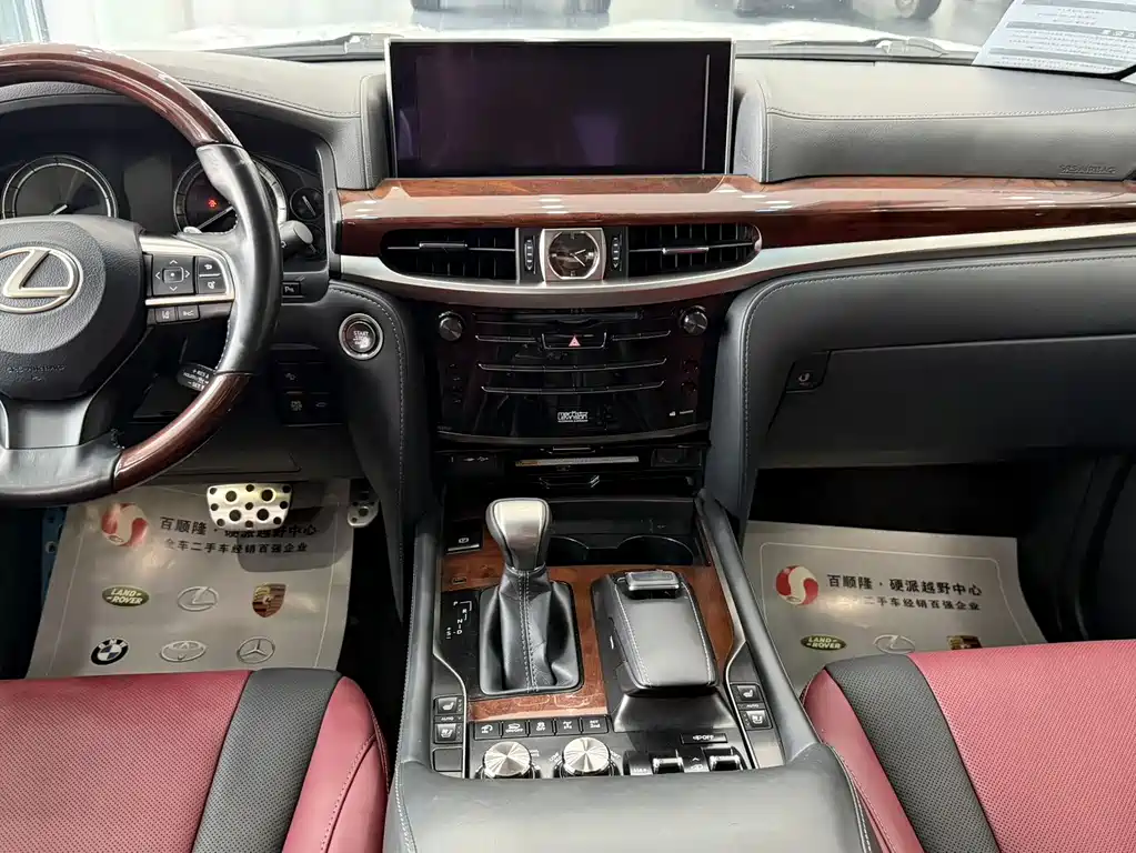 Lexus LX 雷克萨斯LX 2019款 LX570 限量 S 中东版