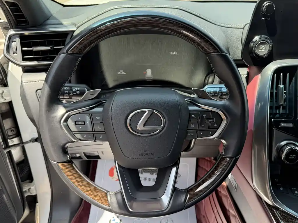 Lexus LX 雷克萨斯LX 2023款 600 7座 Luxury 豪华美规版