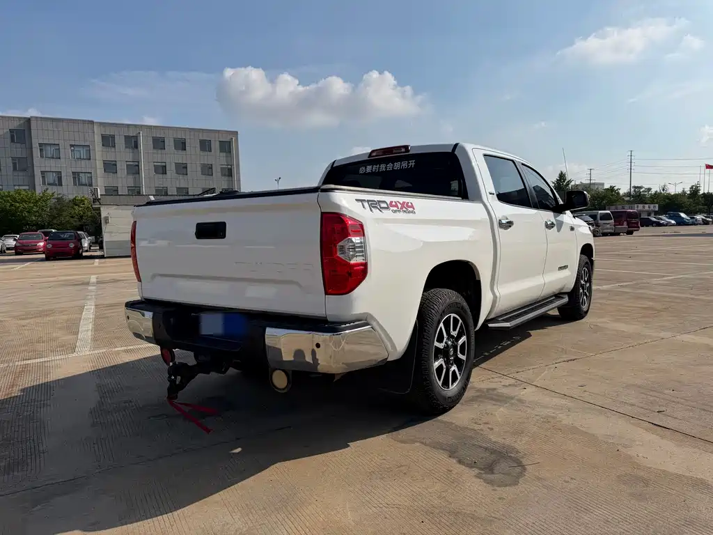 Tundra 坦途 2018款 5.7 L 自动