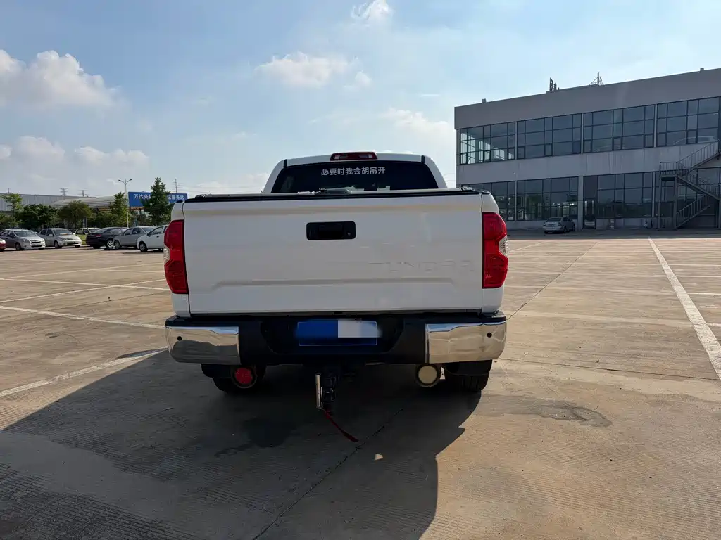 Tundra 坦途 2018款 5.7 L 自动
