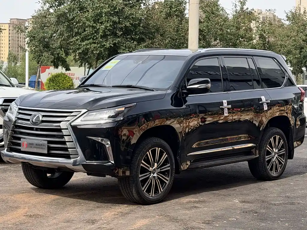 Lexus LX 雷克萨斯LX 2019款 5.7 L 铂金中东版