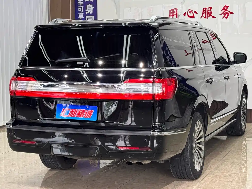 Navigator 领航员 2019款 3.5 T 长轴美规版