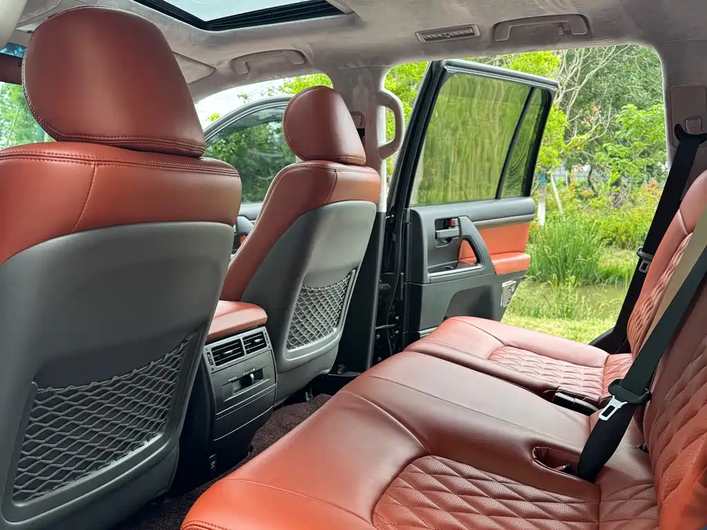 Land Cruiser (Import) 4.6 L Middle East