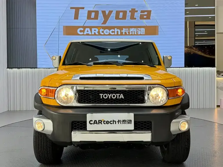 Toyota FJ Cruiser 4.0 L Middle East