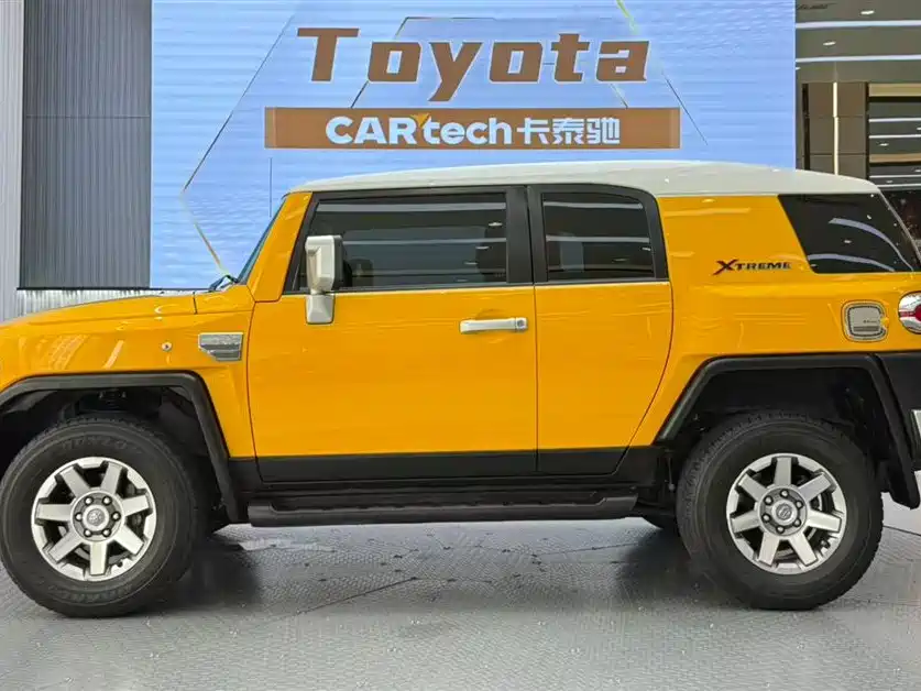 FJ Cruiser 4.0 L Middle East