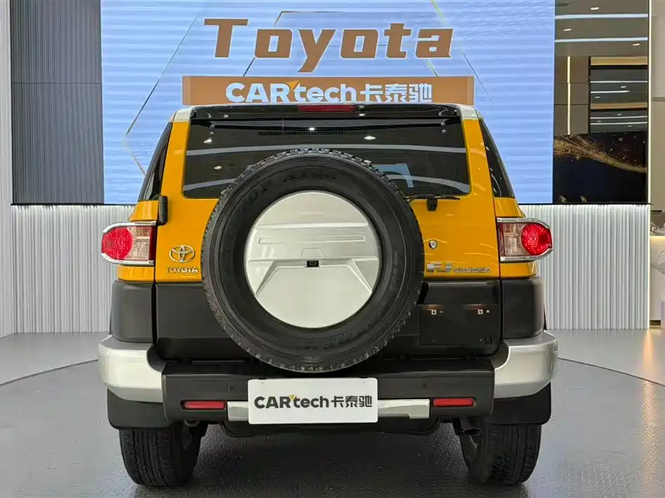 FJ Cruiser 4.0 L Middle East