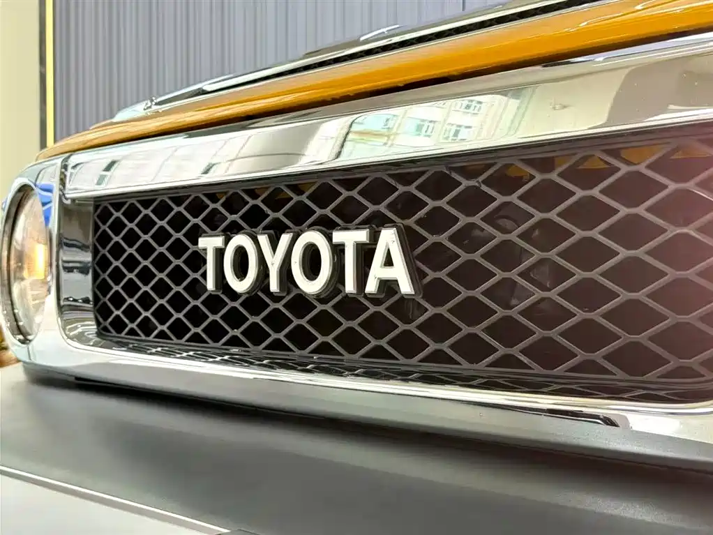 FJ Cruiser 4.0 L Middle East