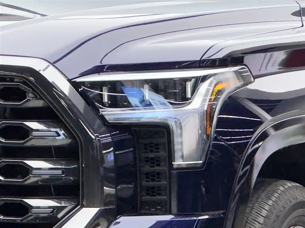 Tundra 3.5 T US Spec