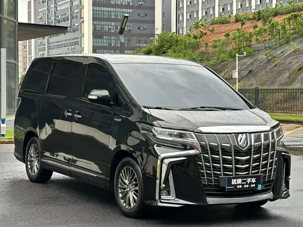 Alphard 3.5 L Luxury