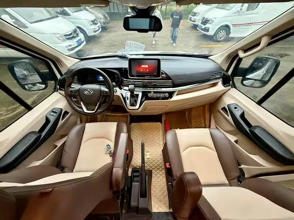 Maxus V90 RV 上汽大通MAXUS V90Ｂ型房车 2023款 2.0 T 柴油版