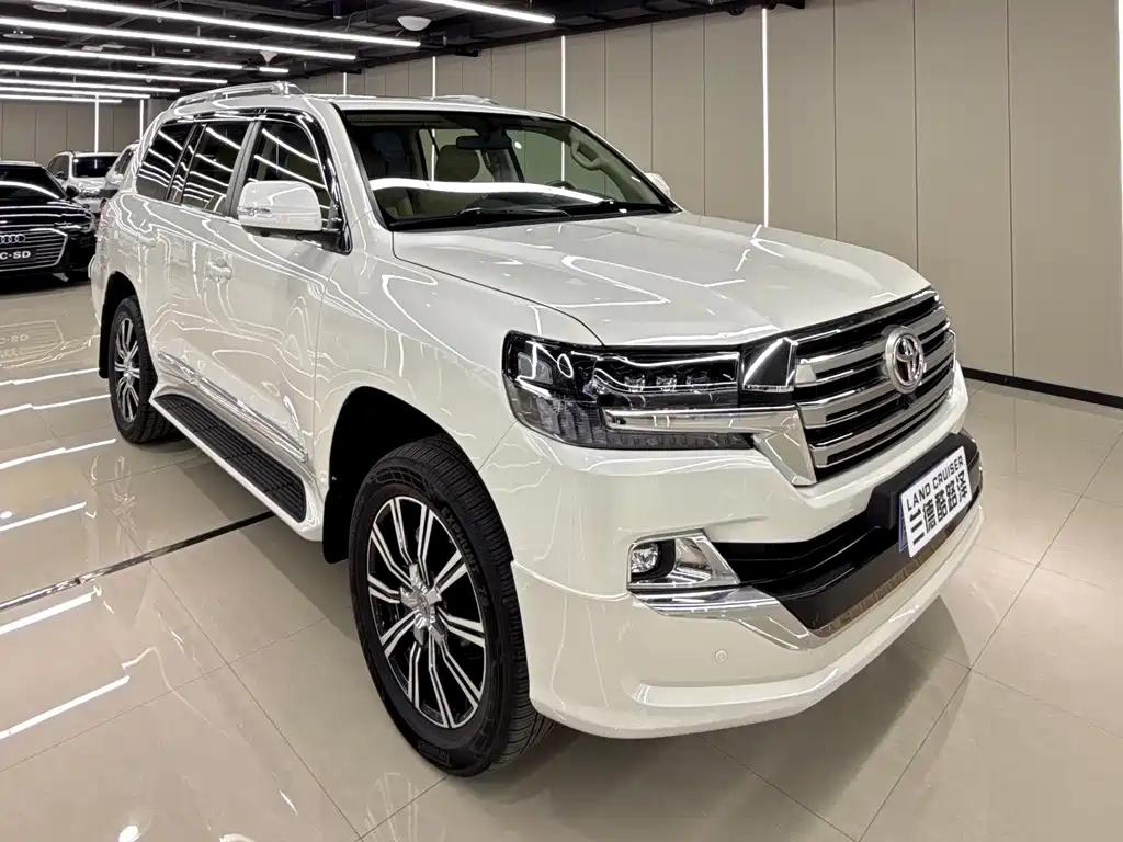 Land Cruiser (Import) 4.0 L Middle East