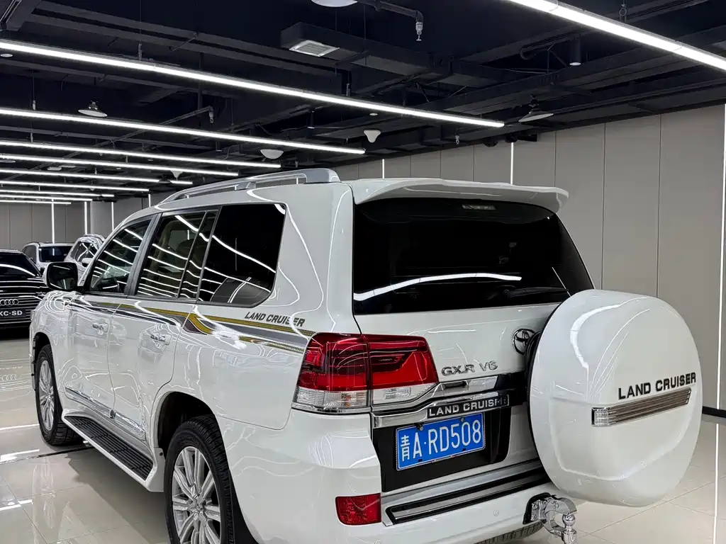 Land Cruiser (Import) 4.0 L Middle East