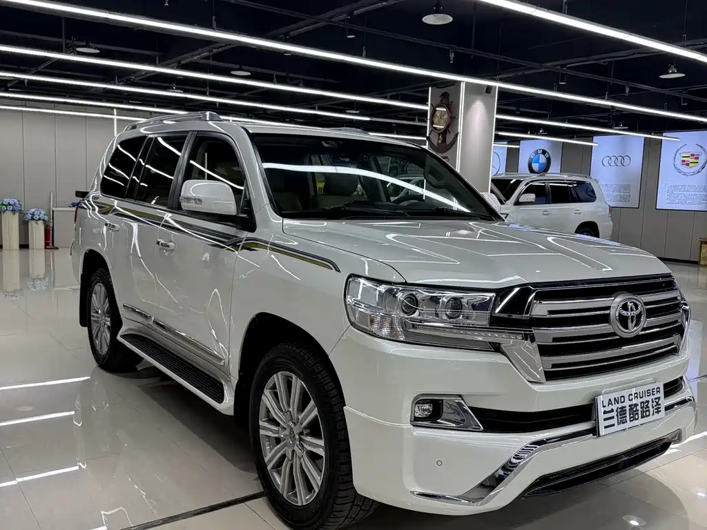 Land Cruiser (Import) 4.0 L Middle East