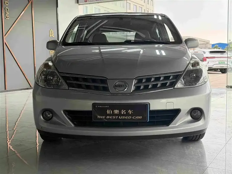 Nissan Tiida 1.6 L Auto Intelligent